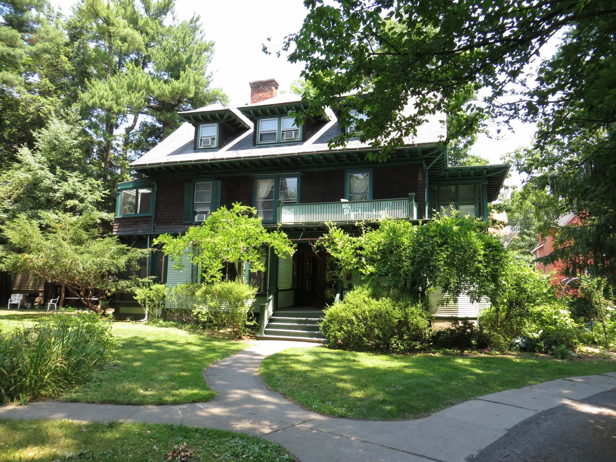 The Ivy at Cornell's Doorstep